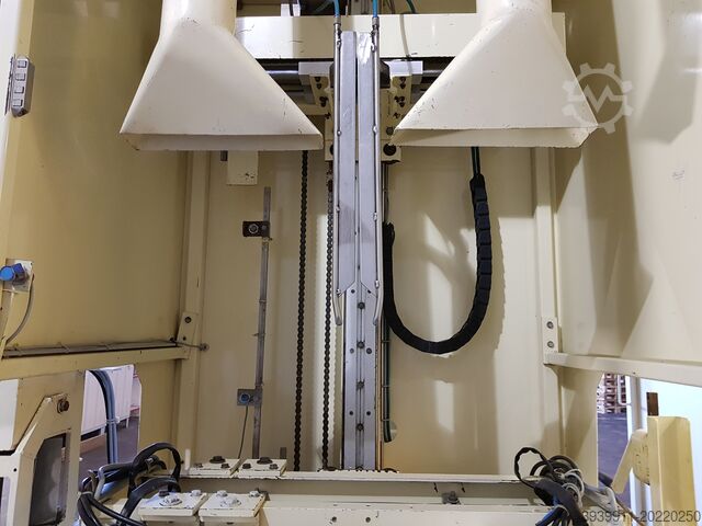 Zakverzegel- en sluitmachine (naaien) BAG TREATMENT HOLLAND BV BTH SLS-350