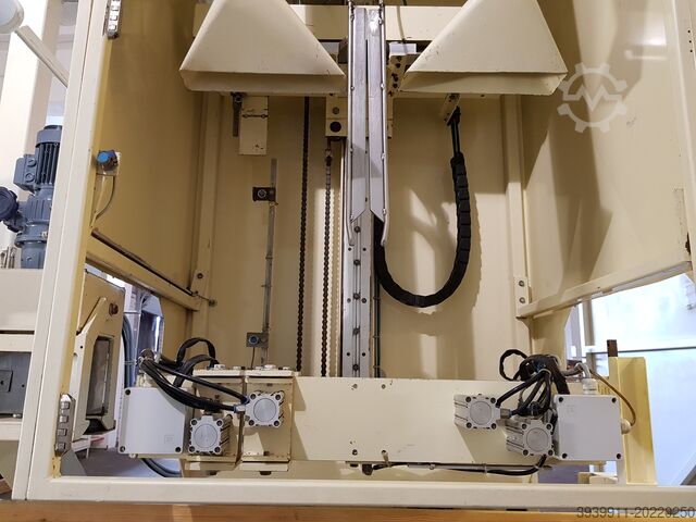 Zakverzegel- en sluitmachine (naaien) BAG TREATMENT HOLLAND BV BTH SLS-350