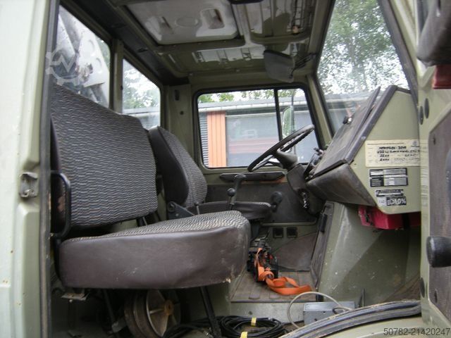 Furgone ribaltabile a tre lati MERCEDES-BENZ Unimog U1250 mit Kran MKG 105