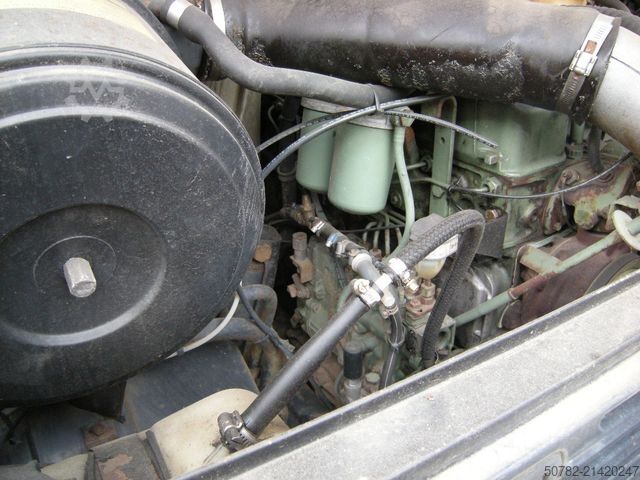 Furgone ribaltabile a tre lati MERCEDES-BENZ Unimog U1250 mit Kran MKG 105