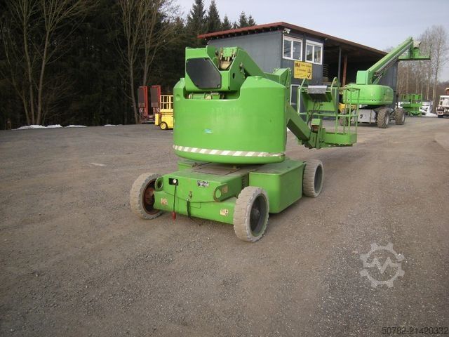 Arbeitsbühne JLG JLG N40 E  Gelenkteleskoparbeitsbühne 14 m