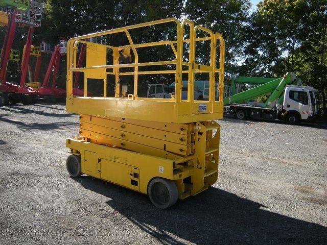 Arbeitsbühne GENIE GS 2646, Scherenarbeitsbühne Genie 9,9 m