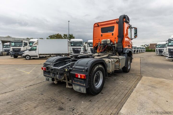 Estándar-SZM Mercedes-Benz AROCS 2145 - 4X4