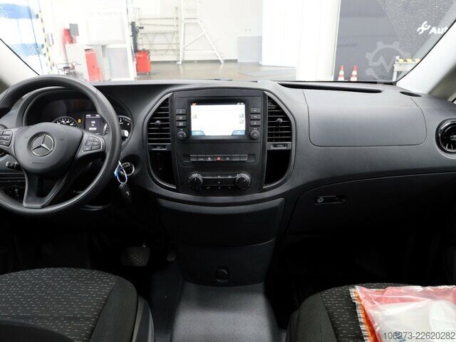 Furgoneta Mercedes-Benz Vito 114 TourerPro,lang,Automatik,8Sitze,Kamera