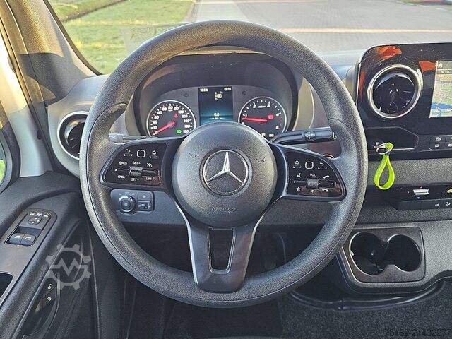 Bestelauto MERCEDES-BENZ SPRINTER 317 L2H2 Mbux10 Navi