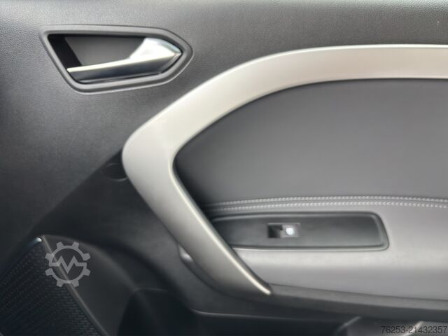 Μίνι λεωφορείο Mercedes-Benz T 180 AUT Fernlichtass. Kam. KeyLess KlimaA LED