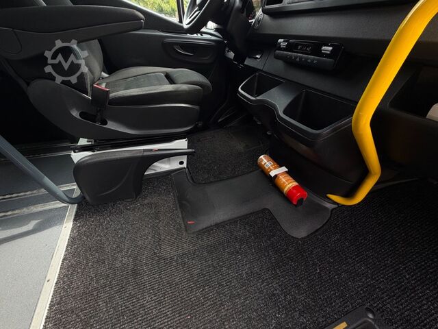 Minibüs MERCEDES-BENZ Sprinter 311 Cdi 9Sitze Rollstuhllift Klima Navi