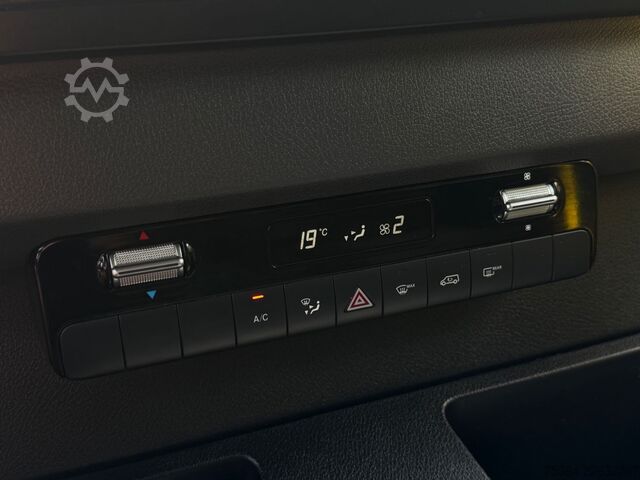 Minibüs MERCEDES-BENZ Sprinter 311 Cdi 9Sitze Rollstuhllift Klima Navi