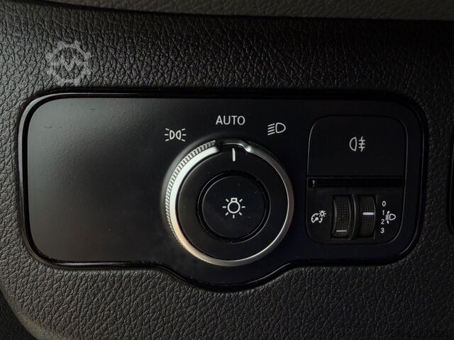 Minibüs MERCEDES-BENZ Sprinter 311 Cdi 9Sitze Rollstuhllift Klima Navi