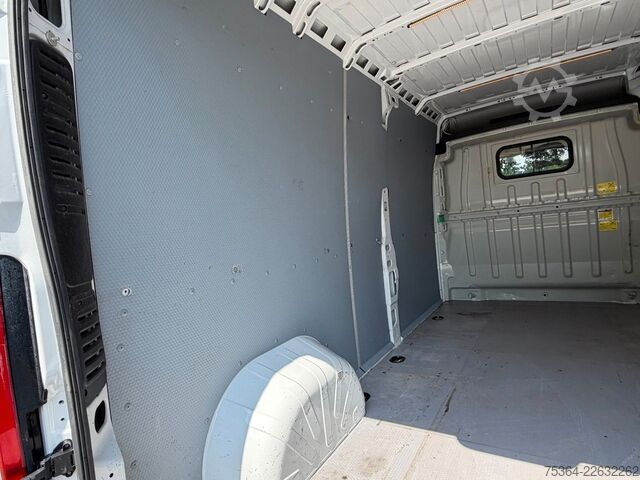 Magas tetős furgon FIAT Ducato 3.0 CNG Maxi L3H2 Klima Navi Ahk Kamera