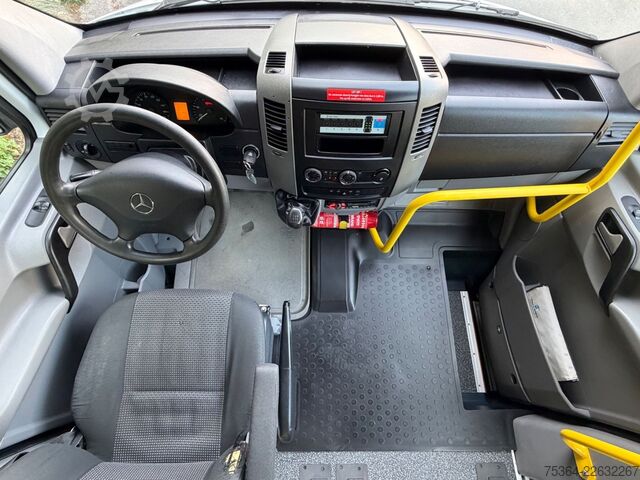 Minibusz MERCEDES-BENZ Sprinter 313 Cdi Maxi Flex-i-Trans 9 Sitze+Lift