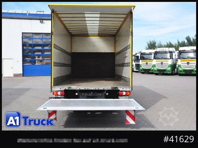 Box van MERCEDES-BENZ Atego 818 L, Koffer, Automatik, , Seitentür
