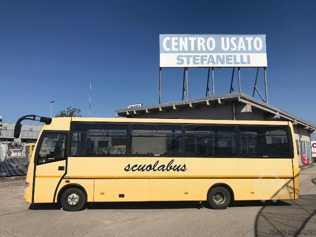 Autóbusz Mercedes-Benz ATEGO SITCAR SCUOLABUS 54+3+1