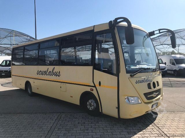 Autóbusz Mercedes-Benz ATEGO SITCAR SCUOLABUS 54+3+1