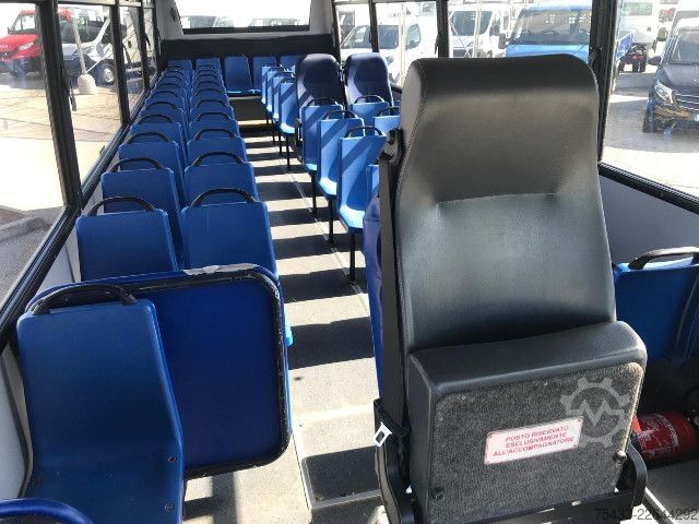 Autóbusz Mercedes-Benz ATEGO SITCAR SCUOLABUS 54+3+1