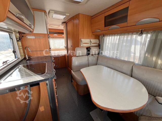 Camper integrado HYMER/ERIBA B 614 - Festbett- Klima -  - Solar -