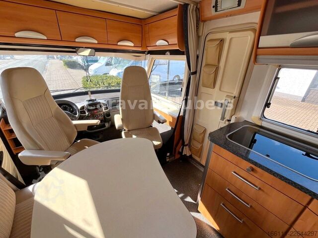 Camper integrado HYMER/ERIBA B 614 - Festbett- Klima -  - Solar -