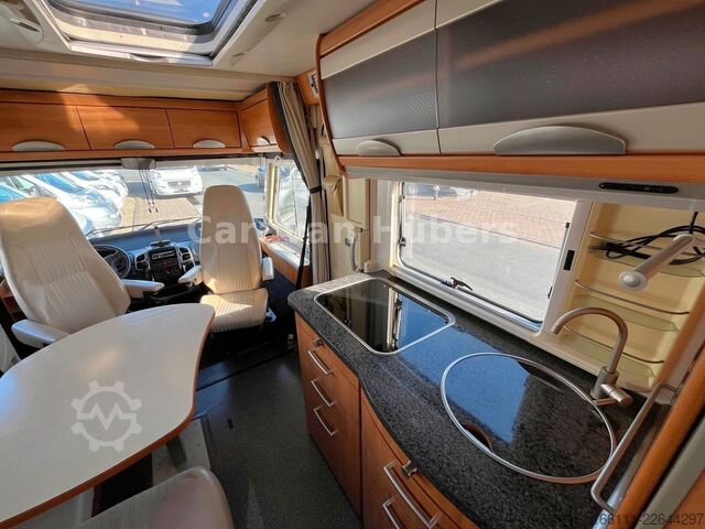 Camper integrado HYMER/ERIBA B 614 - Festbett- Klima -  - Solar -