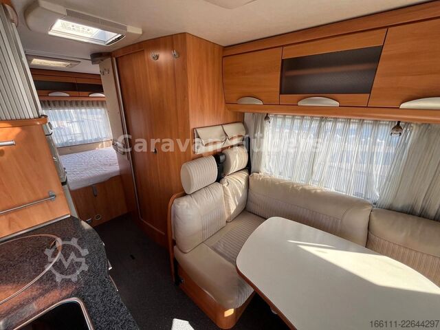 Camper integrado HYMER/ERIBA B 614 - Festbett- Klima -  - Solar -