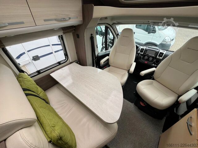 Caravana semiintegrada BÜRSTNER Nexxo T 660 - Festbett -  - Klima -