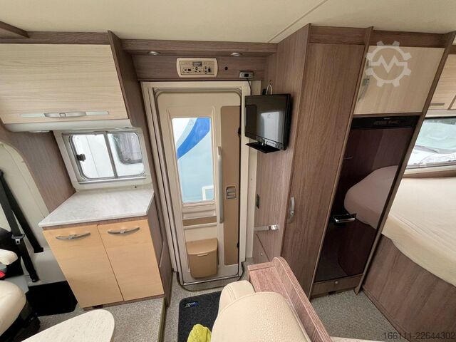 Caravana semiintegrada BÜRSTNER Nexxo T 660 - Festbett -  - Klima -