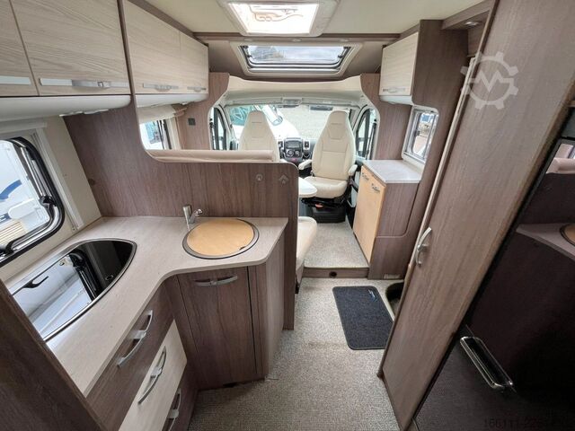 Caravana semiintegrada BÜRSTNER Nexxo T 660 - Festbett -  - Klima -