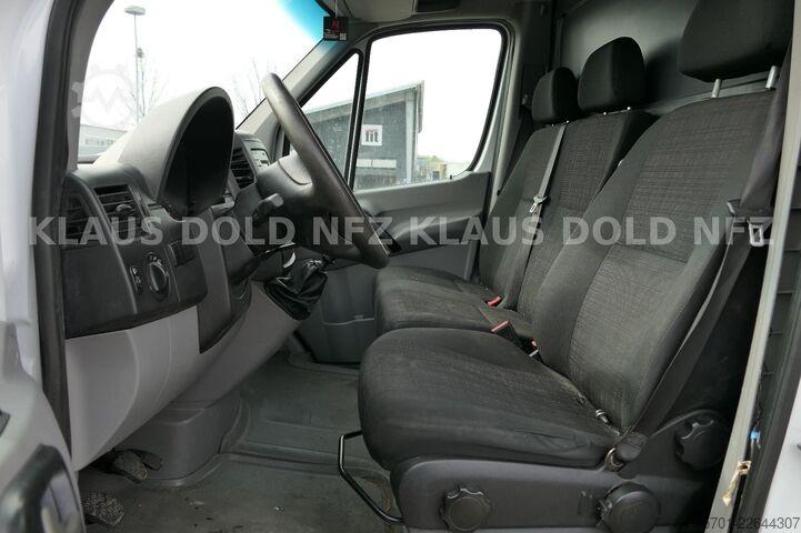 Duba panelată MERCEDES-BENZ 314 Sprinter Kasten Lang leichter Motorschaden