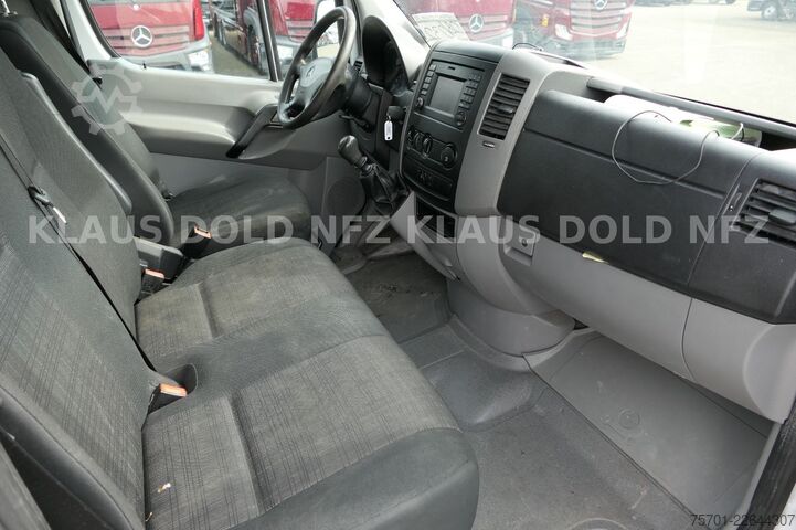Duba panelată MERCEDES-BENZ 314 Sprinter Kasten Lang leichter Motorschaden