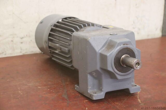 Motorreductor 0,75 kW 84 rpm KEB G 2.2A DK 80 G 4 F