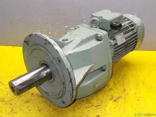 Getriebemotor 1,5 kW 40 U/min VEM ZG3KPR80G4