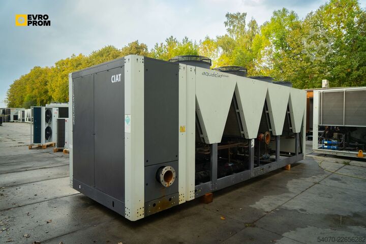Kältemaschine Used Industrial Chiller CIAT - 493 kW | With warranty