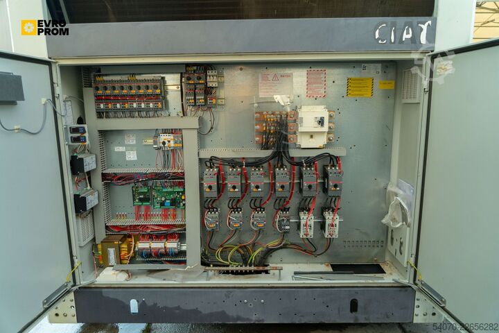 Kältemaschine Used Industrial Chiller CIAT - 493 kW | With warranty