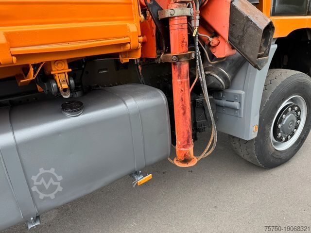 Driezijdige kipper MERCEDES-BENZ Actros 1831 4x4 Kipper - Kran- Kupplung- Blattfe