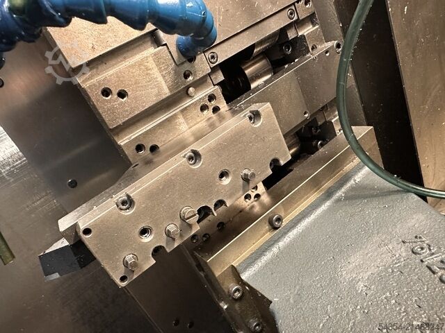 Svarv med glidande huvud Tornos Deco Sigma 20