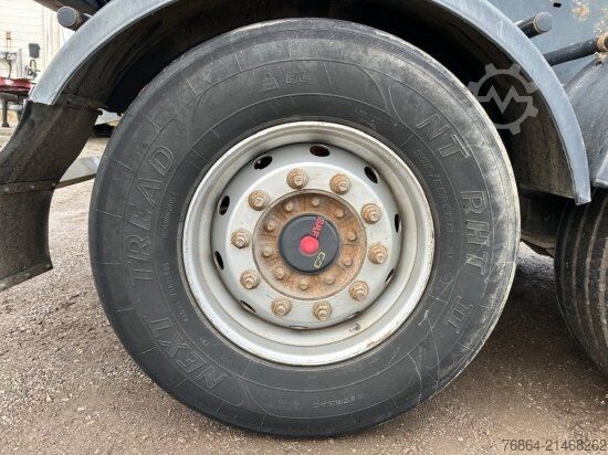 Semi-remorque benne SCHWARZMüLLER KIPPMULDE 25M³, SAF, PODEST, HYVA