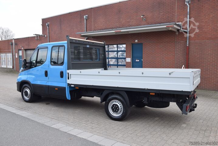 Fourgon pick-up Iveco Daily  35S18 DOKA 7-Sitzer Pritsche Maxi AHK 3,5T