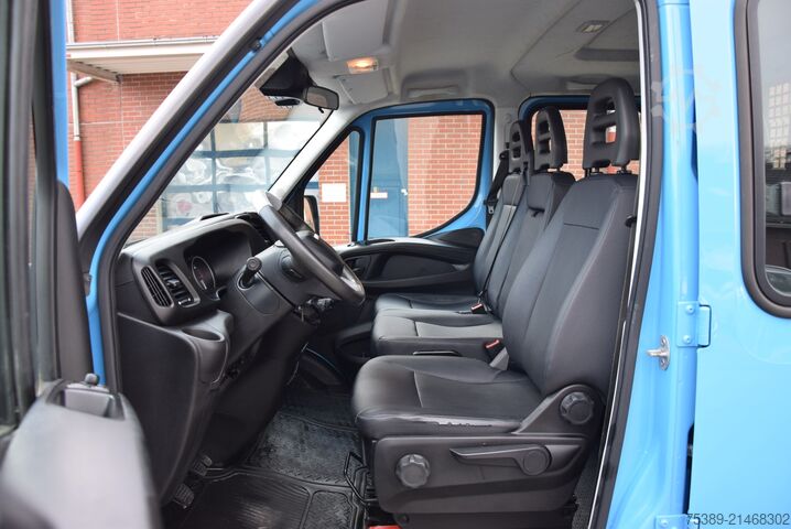 Furgonetka pick-up Iveco Daily  35S18 DOKA 7-Sitzer Pritsche Maxi AHK 3,5T