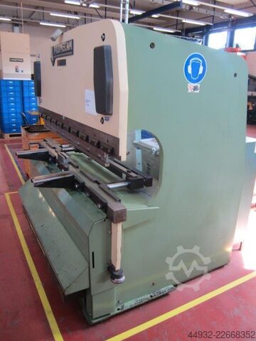 πρέσα κάμψης PROMECAM RG 102