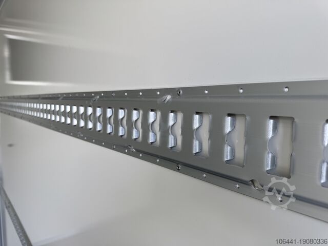 Transporter met koffer Renault Master RED Koffer Portaltüren