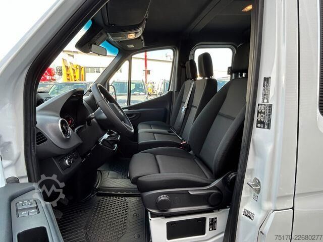 Plattformsskåpbil dubbelhytt Mercedes-Benz Sprinter 317 CDI 4325 DoKa Klima AHK Stdheiz