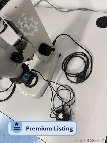 Stereomicroscopio zoom Nikon SMZ745T