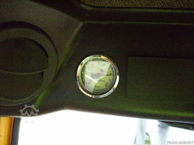 Aangepaste bestelwagen MERCEDES-BENZ MB trac 700 K Road and Rail,Unimog,Mb trac