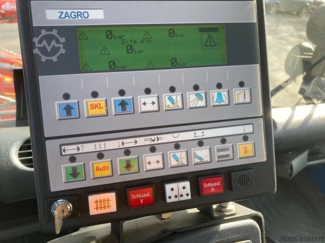 Camion à usage spécial MERCEDES-BENZ Unimog