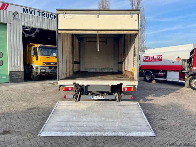 Posuvná plachta Renault Midlum 180 11,9t  Manual.  490026 km, MOT 02-04...