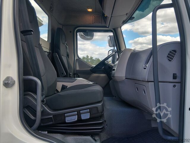 Driezijdige kipper DAF LF 290 FA