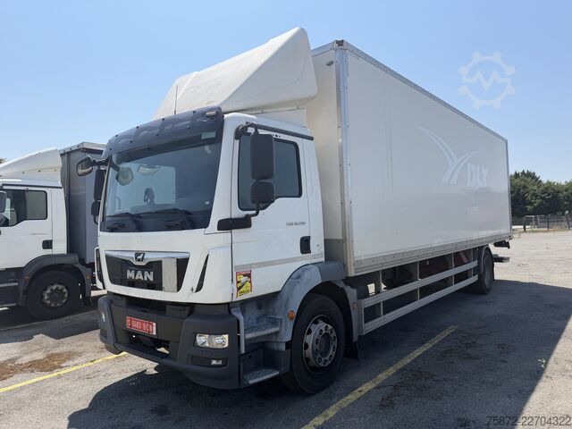 Vrachtwagen met bakwagen MAN TGM 18.290 EURO 6 FURGON