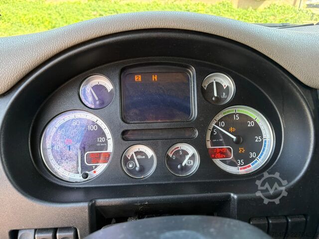 Gekoeld/bevroren transport DAF CF 65 .300 FA Euro5