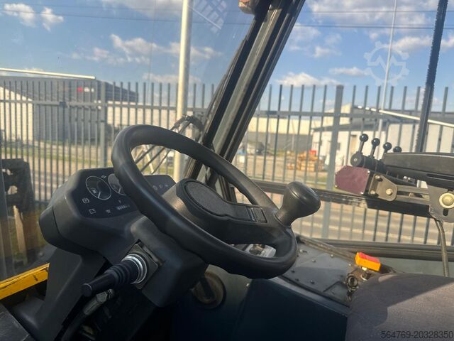 Empilhadeira de 4 rodas Jungheinrich DFG45/Positioner+sideshift/Air condition