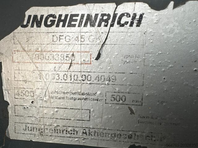 Empilhadeira de 4 rodas Jungheinrich DFG45/Positioner+sideshift/Air condition