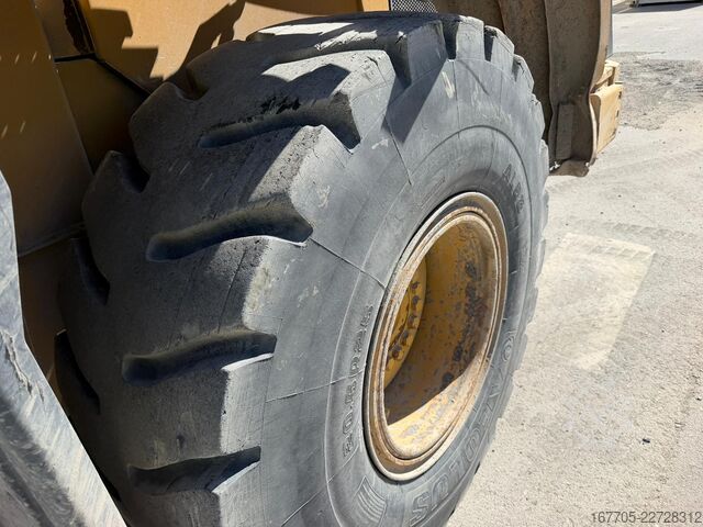 Cargadora de ruedas Caterpillar 938G